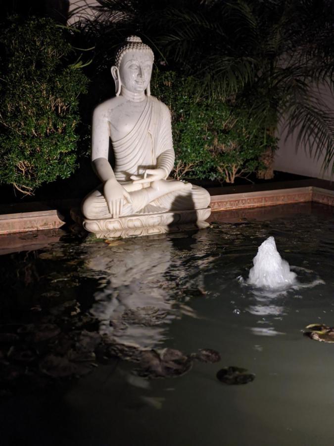 Tree Of Life Resort & Spa Varanasi Exterior foto