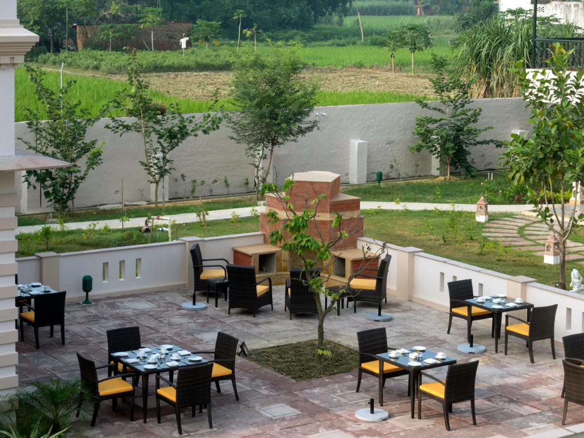 Tree Of Life Resort & Spa Varanasi Exterior foto
